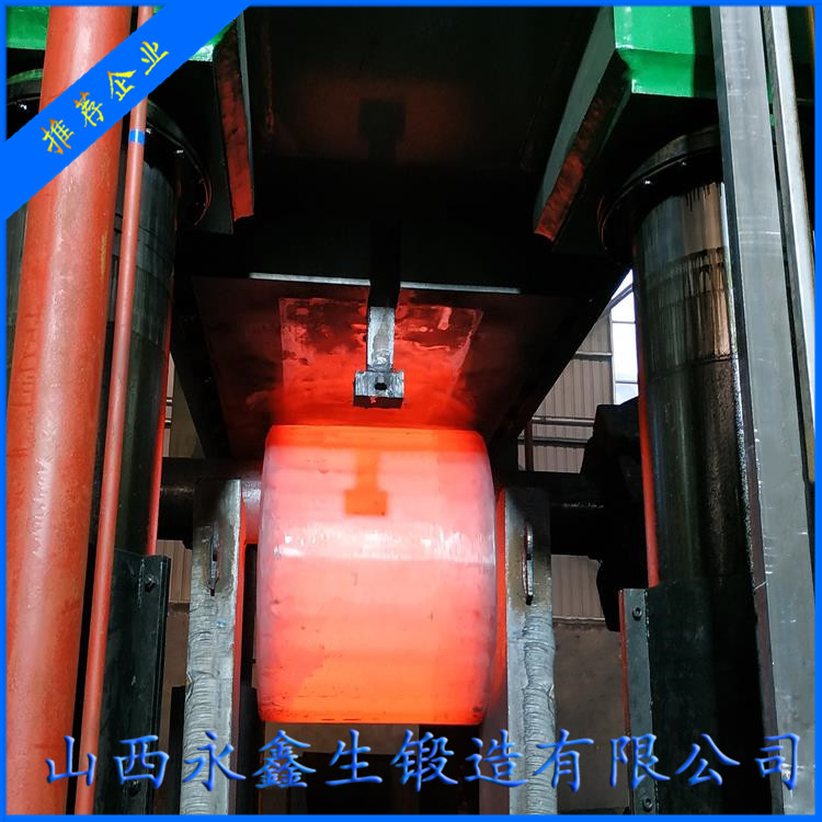 蠟柱擠出機(jī)鍛件