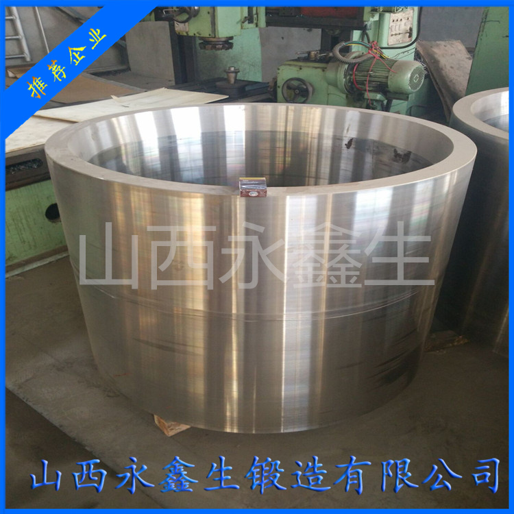 三通機(jī)油缸鍛件