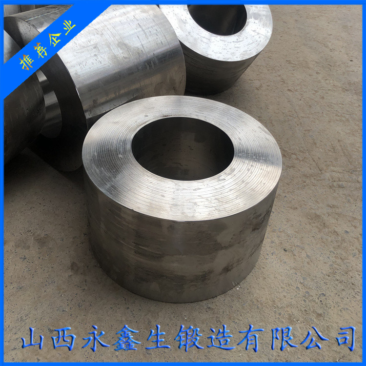 三通機下頂缸鍛件